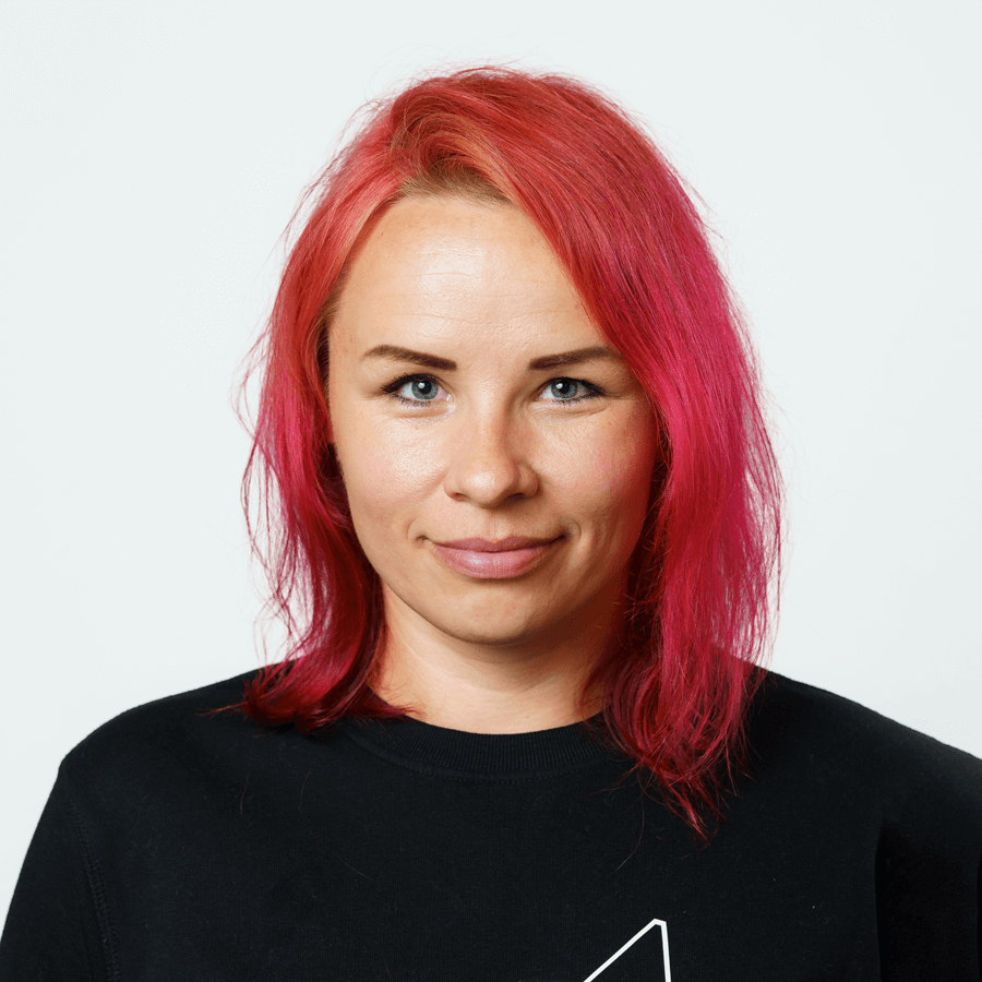 Combat Ready Publishing tegevjuht, disainer